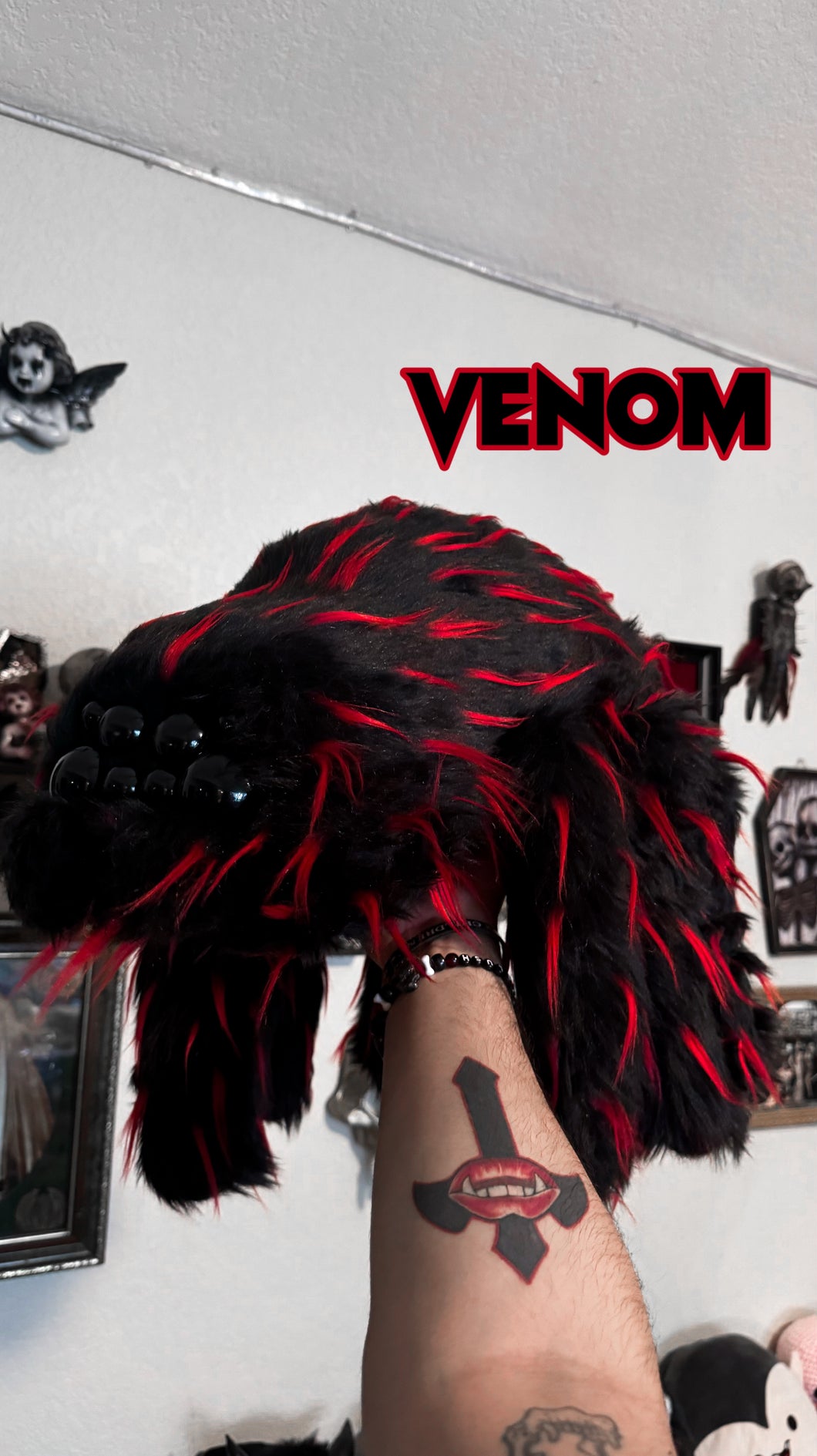 VENOM